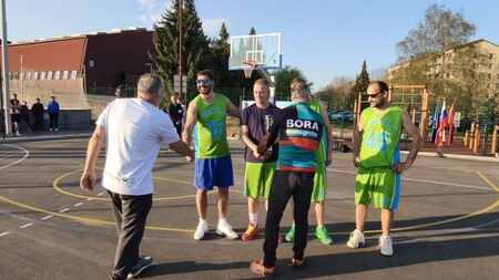 prenovljena igrišča ŠC Postojna _ dobrodelni turnir (2)